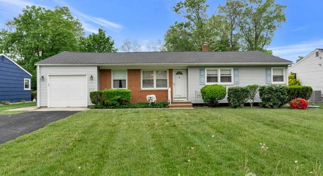 Photo of 25 Orchard Rd, Middlesex, NJ 08846