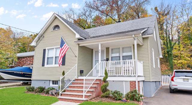 Photo of 29 W Grochowiak St, South River, NJ 08882