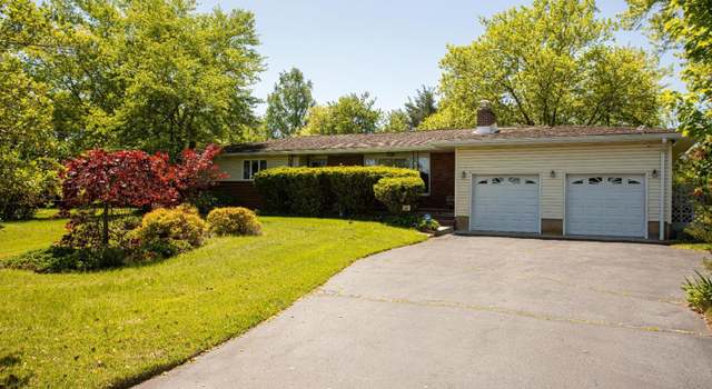 Photo of 282 Bridgepoint Rd, Montgomery, NJ 08502
