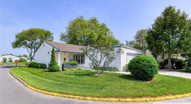 Photo of 73 Chatham Dr Unit 73A, Monroe, NJ 08831