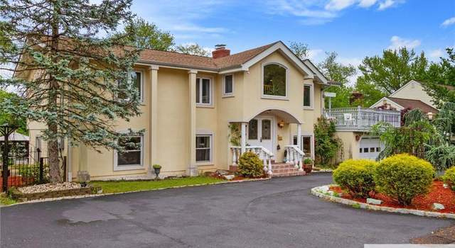 Photo of 8 Harold Ave, Edison, NJ 08820