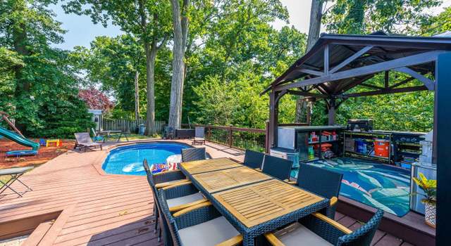 Photo of 34 Glendale Rd, Colonia, NJ 07067