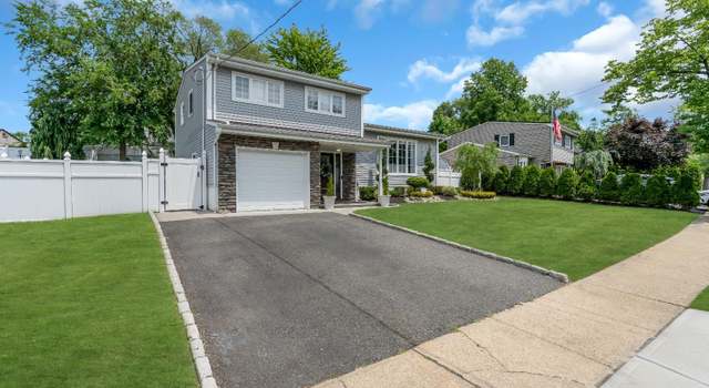 Photo of 52 York St, Old Bridge, NJ 08857