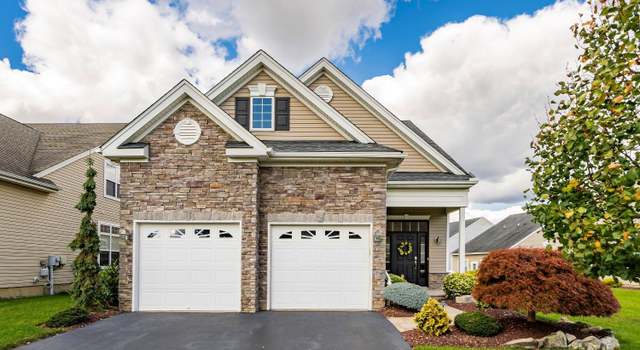 Photo of 6 Diamond Spring Dr, Monroe, NJ 08831