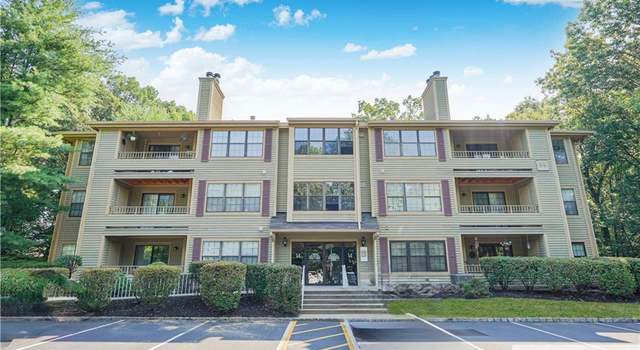 Photo of 1410 Stoneridge Cir #1410, Helmetta, NJ 08828