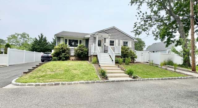 Photo of 8 W Grove St, Fords, NJ 08863