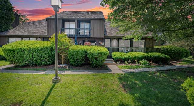 Photo of 215 Kingsberry Dr, Franklin Twsp, NJ 08873