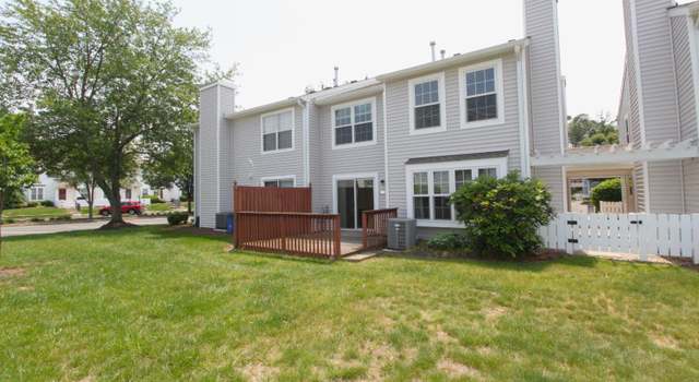 Photo of 79 Almond Dr, Franklin, NJ 08873