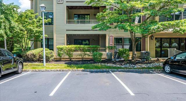 Photo of 2701 Ridgefield Ct, Helmetta, NJ 08828