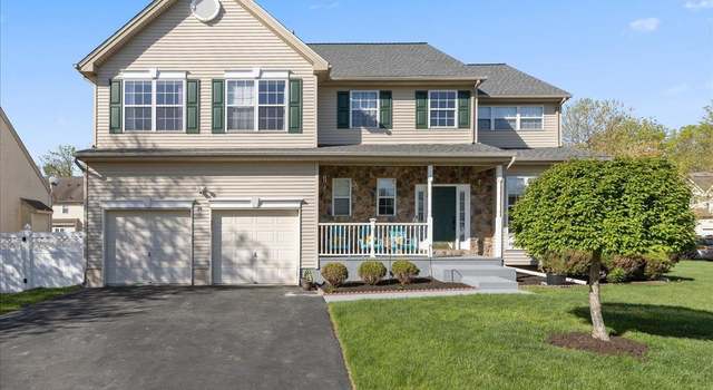 Photo of 34 Bernadette Cir, South Brunswick, NJ 08852