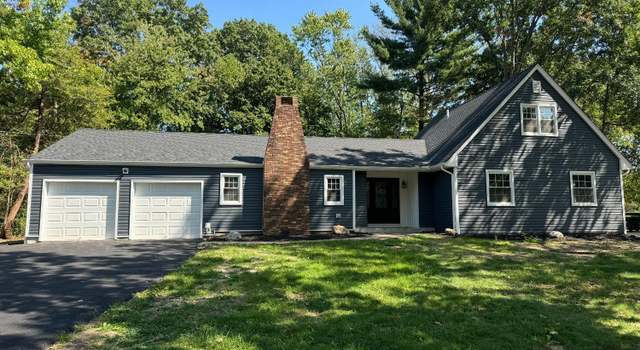 Photo of 8 Woodlot Rd, East Brunswick, NJ 08816