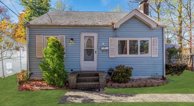 Photo of 6 Middlesex Blvd, Old Bridge, NJ 07735