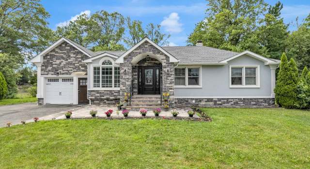 Photo of 251 W Shirley Ave W, Edison, NJ 08820