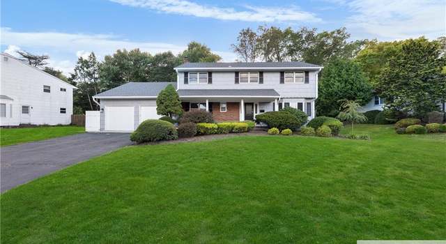 Photo of 13 Colonial Dr, East Brunswick, NJ 08816