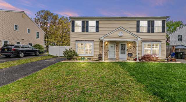 Photo of 26 Brewster Cir, Old Bridge, NJ 08857