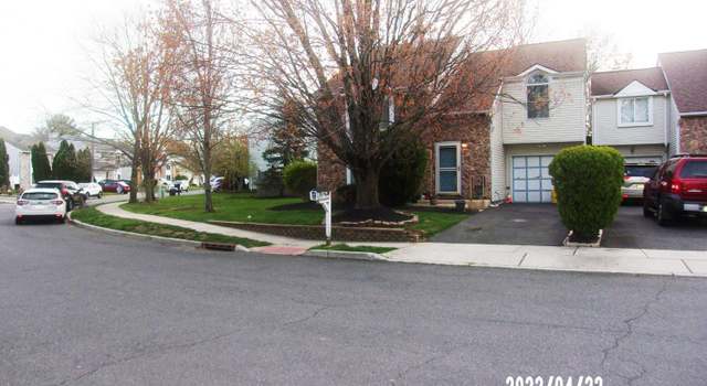 Photo of 29 Jeffrey Cir, South Brunswick, NJ 08810
