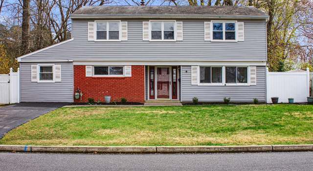 Photo of 4 Dorset Rd, Old Bridge, NJ 08857