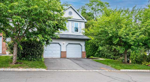 Photo of 36 Benjamin Rush Ln, Princeton, NJ 08540