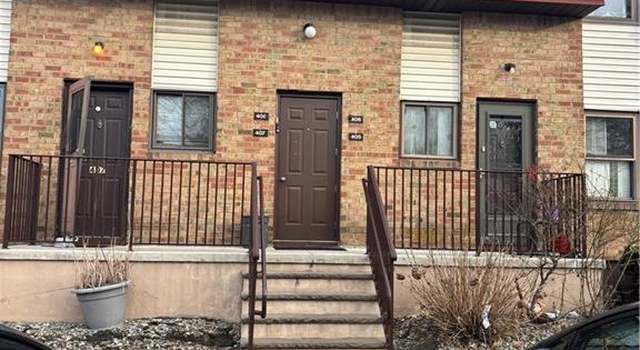 Photo of 405 N Oaks Blvd, North Brunswick, NJ 08902