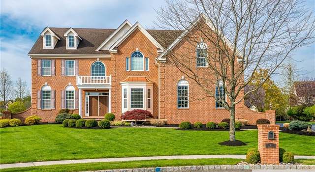Photo of 4 Van Gogh Ct, South Brunswick, NJ 08852
