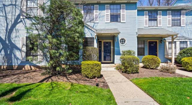Photo of 4102 Cricket Cir, Edison, NJ 08820