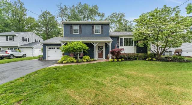 Photo of 14 Bonnie Brook Ter, Middlesex, NJ 08846