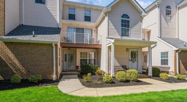 Photo of 604 Hampshire Dr, North Brunswick, NJ 08902
