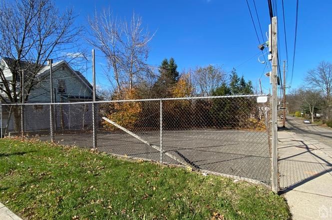 1685 Lincoln Hwy, Edison, NJ 08817 | MLS# 2108859 | Redfin