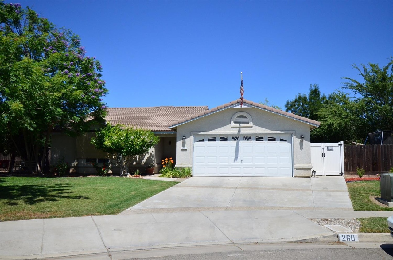 260 S Ave, Kerman, CA 93630 MLS 561161 Redfin