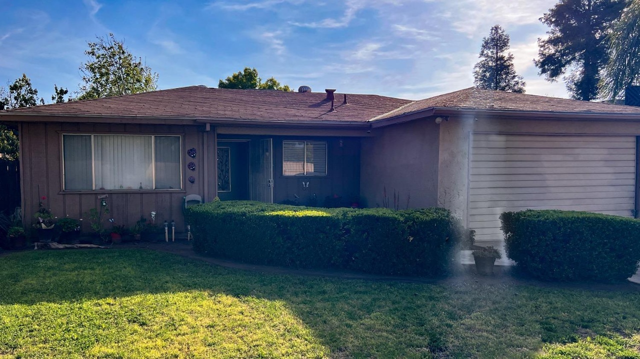 4797 N Hughes Ave, Fresno, CA 93705 | MLS# 575516 | Redfin