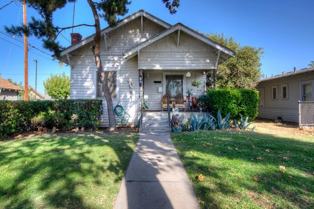 1122 N Thorne Ave, Fresno, CA 93728 | MLS# 510640 | Redfin