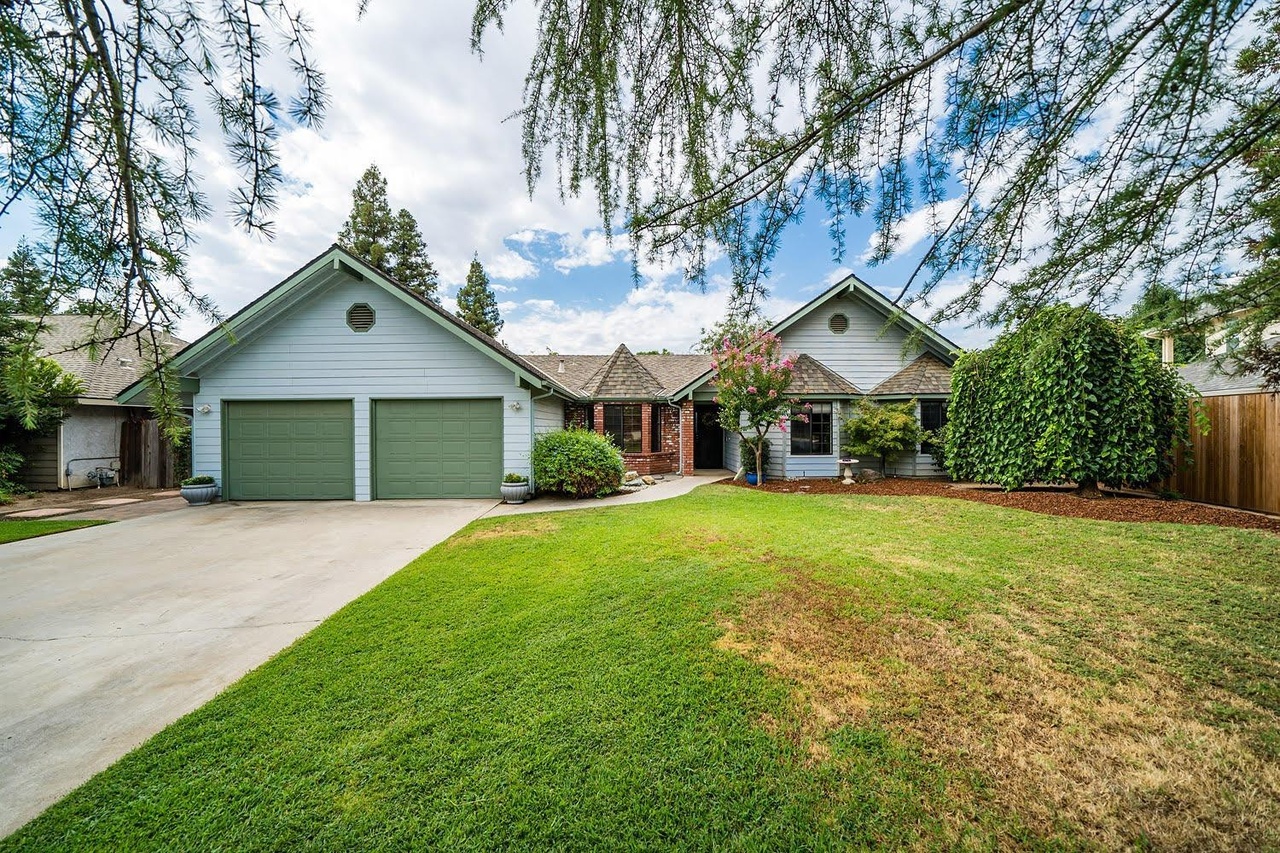 3368 Poe Ave Clovis Ca 93619 Mls 523219 Redfin