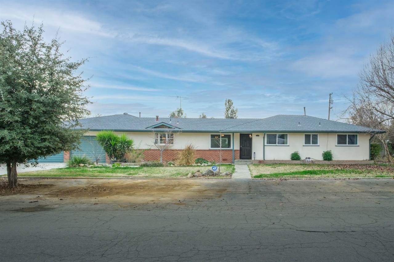 5556 E Griffith Way, Fresno, CA 93727 MLS 552836 Redfin