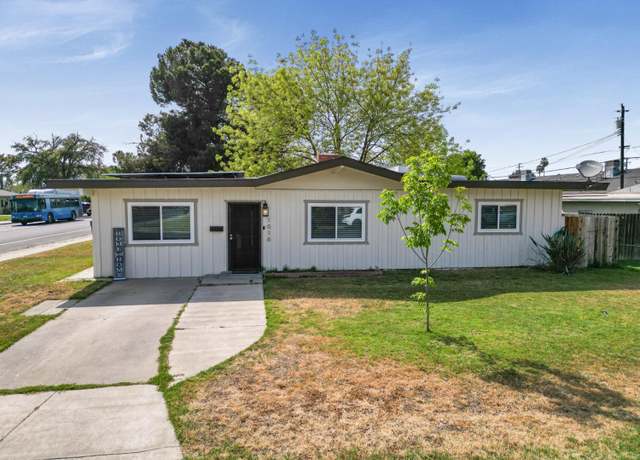 Property at 1016 N White St, Hanford, CA 93230, 3 beds, 1 bath