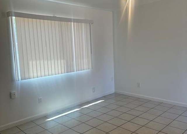 Property at 2967 E Iowa Ave, Fresno, CA 93701, 6 beds, 3 baths
