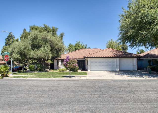 Property at 2541 Grapewood Way, Madera, CA 93637, 3 beds, 3 baths