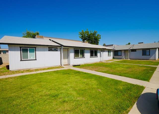 Property at 930 W 7th St, Hanford, CA 93230, 12 beds, 6 baths