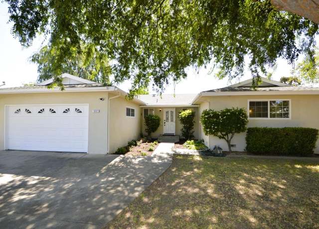 Property at 1457 E Paul Ave, Fresno, CA 93710, 4 beds, 2 baths