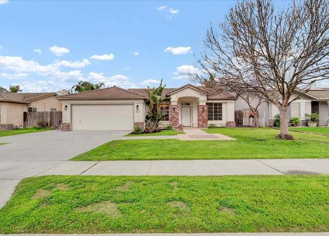 Property at 825 Bristol Cir, Lemoore, CA 93245, 3 beds, 2.5 baths