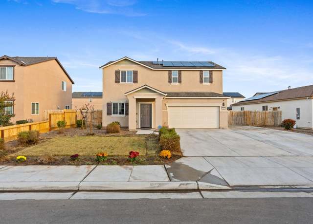 Property at 1854 E Gum Ave, Reedley, CA 93654, 4 beds, 3 baths