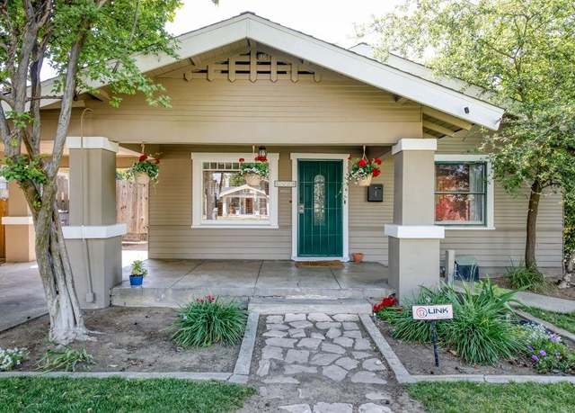 Property at 1529 N College Ave, Fresno, CA 93728, 4 beds, 2.75 baths