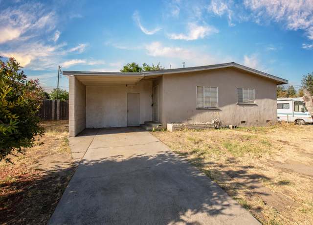 Property at 2108 E Sussex Way, Fresno, CA 93726, 3 beds, 1 bath