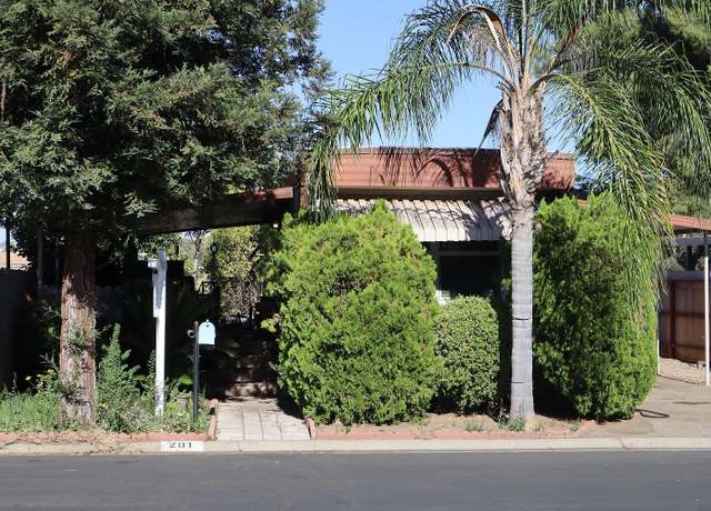 Property at 9360 N 9360 N Blackstone Ave #201, Fresno, CA 93720, 2 beds, 1 bath