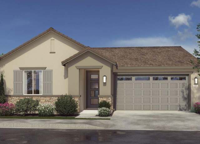 Property at 1601 Bloom Ave, Clovis, CA 93619, 3 beds, 2 baths