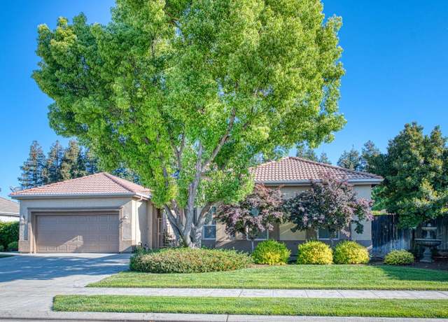 Property at 2643 Qunicy Ave, Clovis, CA 93619, 3 beds, 2.5 baths