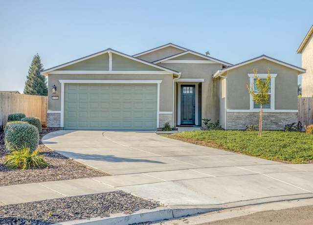 Property at 1705 E Mesa Ct, Visalia, CA 93292, 4 beds, 1.75 baths