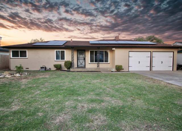 Property at 521 Williams Ave, Madera, CA 93637, 4 beds, 2 baths