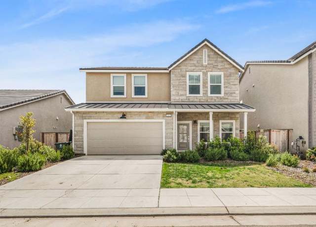 Property at 966 Kelso Ave, Clovis, CA 93619, 4 beds, 2.5 baths