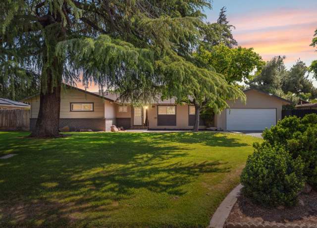Property at 5492 N Wilson Ave, Fresno, CA 93704, 3 beds, 2.5 baths