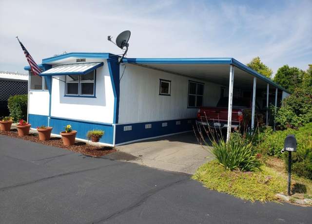 Property at 1724 Minnewawa Ave #166, Clovis, CA 93612, 2 beds, 1 bath